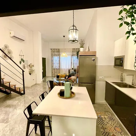 Apartment Gatu Premium Duplex Confort Junto A La Playa, Wifi Y Aire Acc *